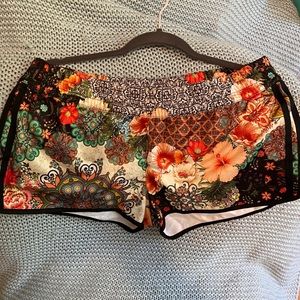 Adidas womens floral shorts size US L